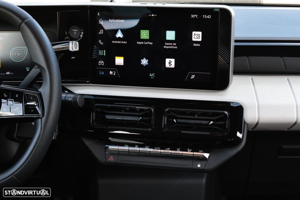 Renault 5 E-Tech 40 kWh Evolution Autonomia Urbana - 9