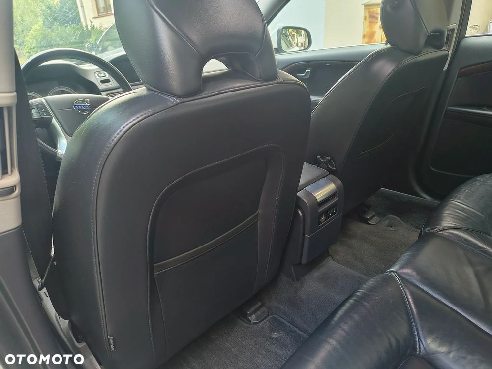 Volvo S80 3.2 Momentum - 17