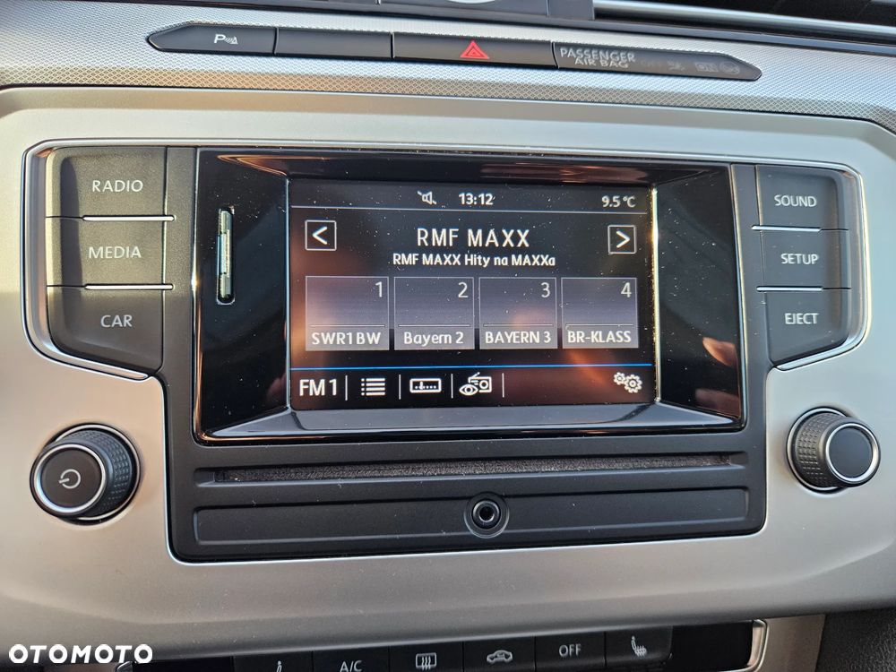 Volkswagen Passat 2.0 TDI BMT Comfortline - 29