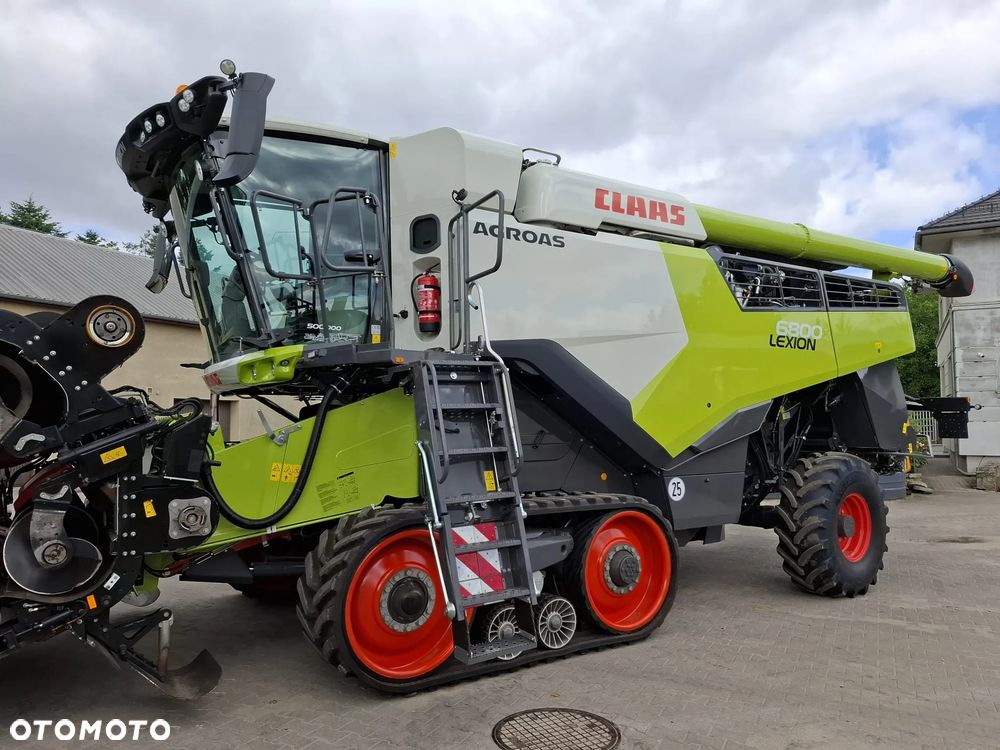 Claas Lexion 6800 - 1