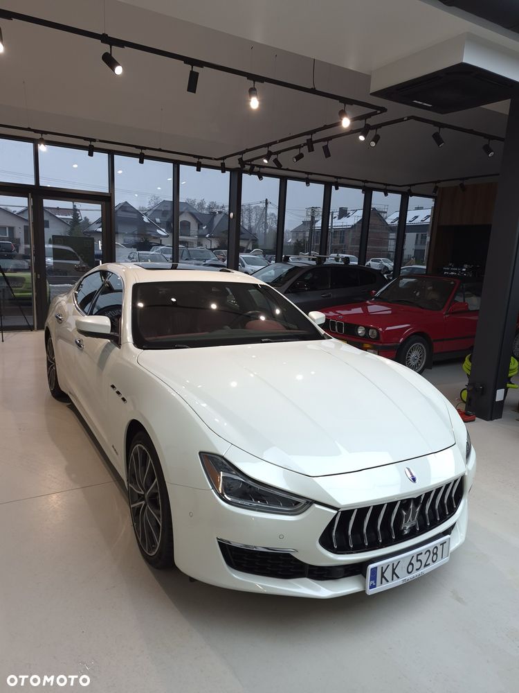 Maserati Ghibli - 1