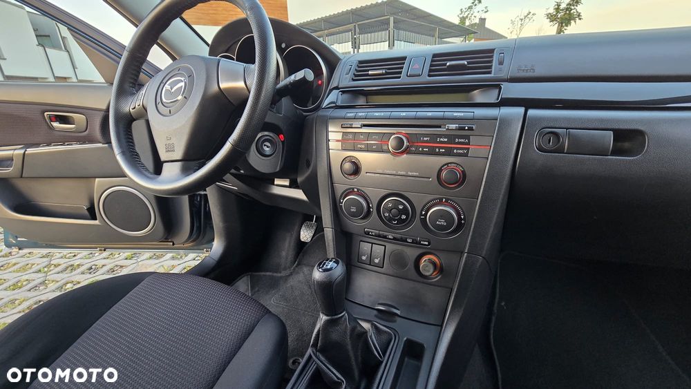 Mazda 3 1.6 Comfort - 18