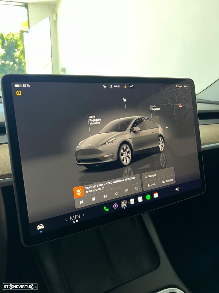 Tesla Model Y Long Range Dual Motor AWD - 13