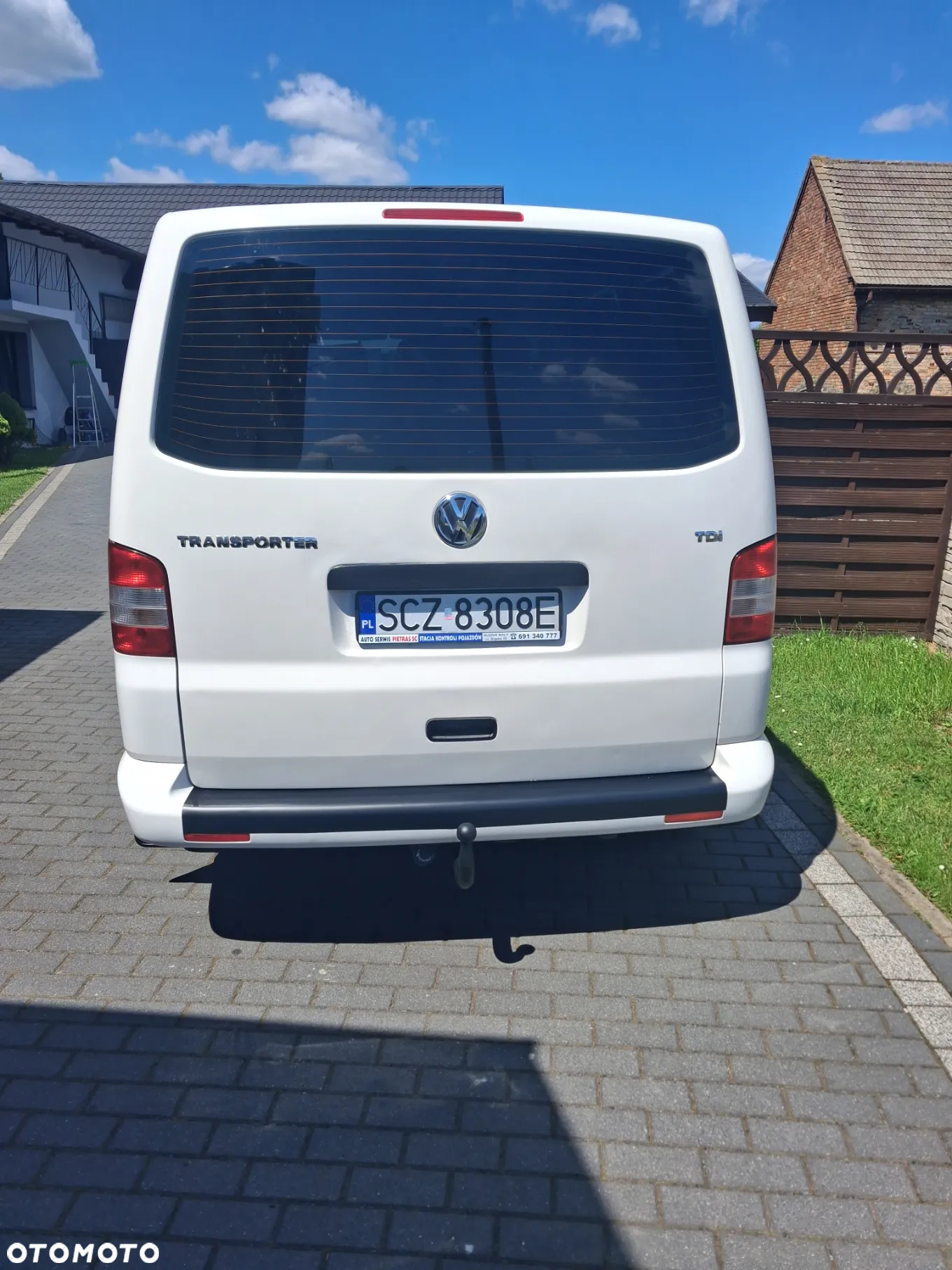 Volkswagen Transporter - 2