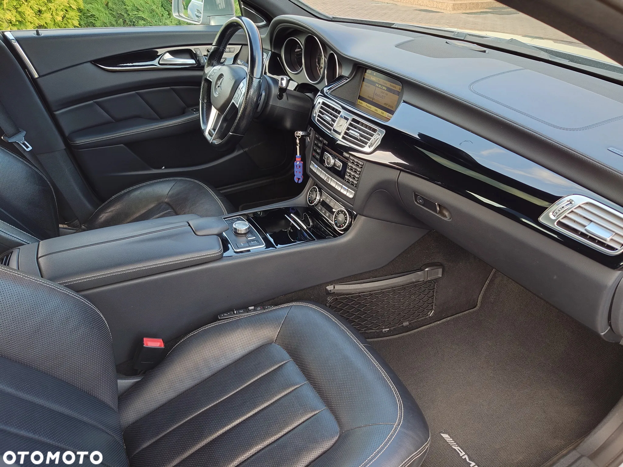 Mercedes-Benz CLS 350 CDI 4-Matic BlueEff - 17