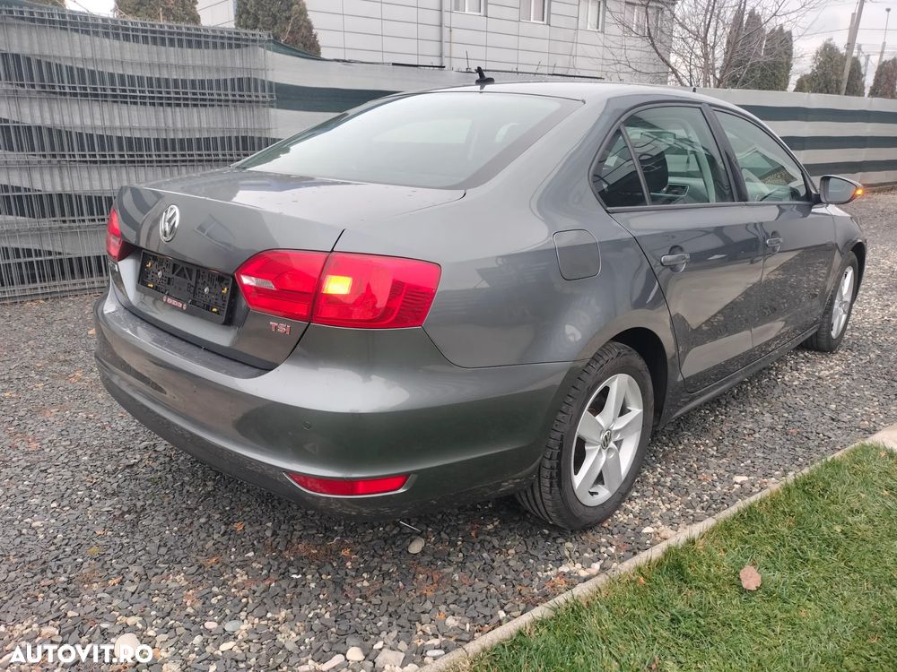 Volkswagen Jetta 1.4 TSI Freestyle - 5