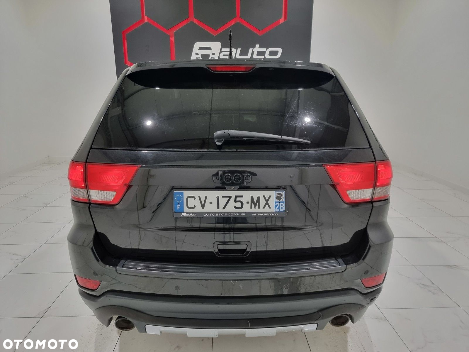 Jeep Grand Cherokee - 9