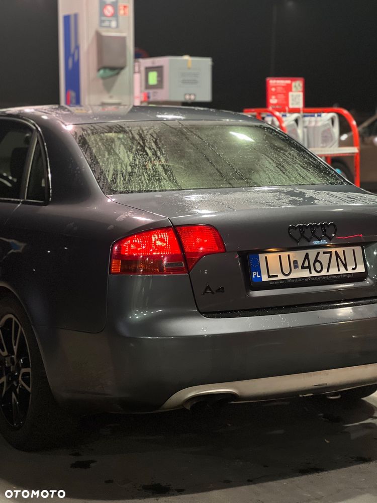 Audi A4 Avant 2.0 TDI - 13