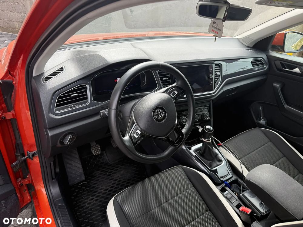 Volkswagen T-Roc 1.5 TSI GPF ACT Premium - 26