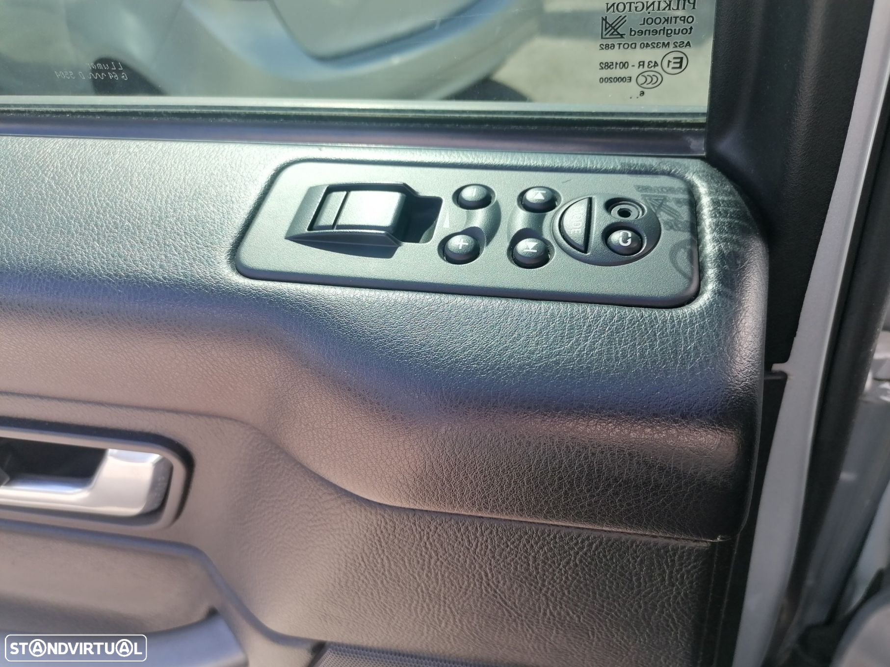 Land Rover Range Rover Sport 2.7 TDV6 HSE - 23