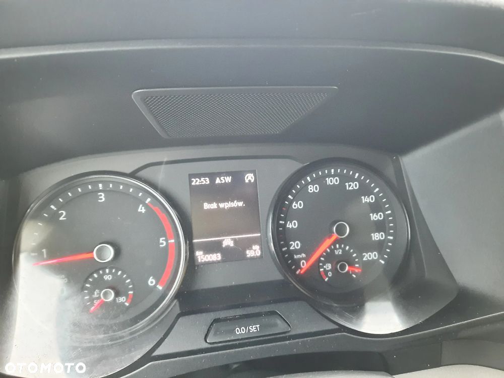 Volkswagen Crafter - 13