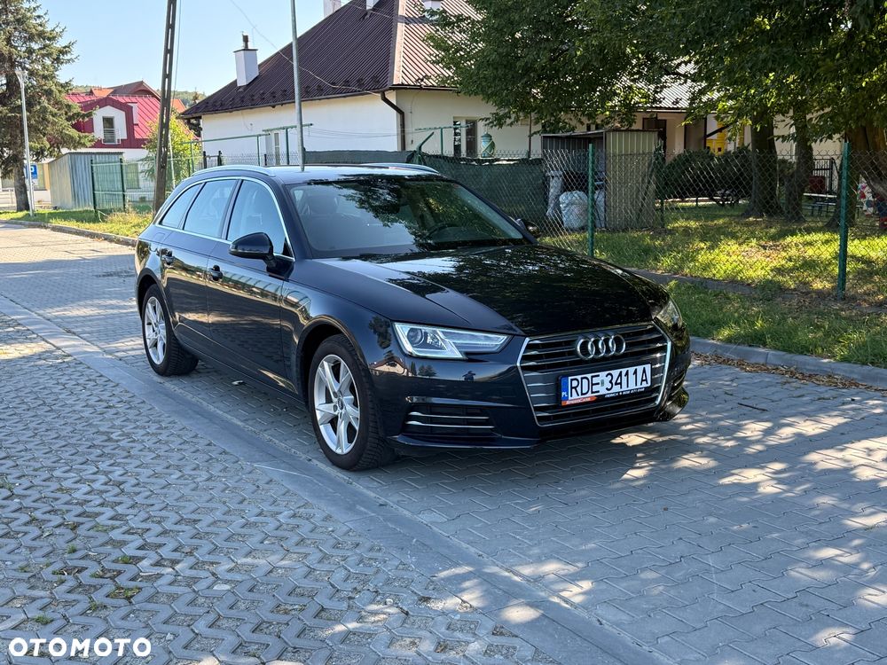 Audi A4 Avant - 2
