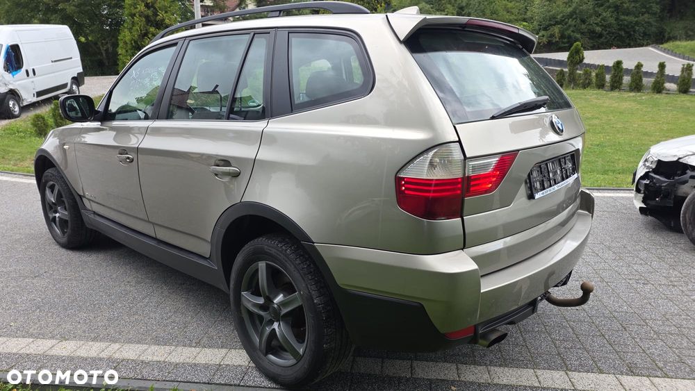 BMW X3 1.8d - 19