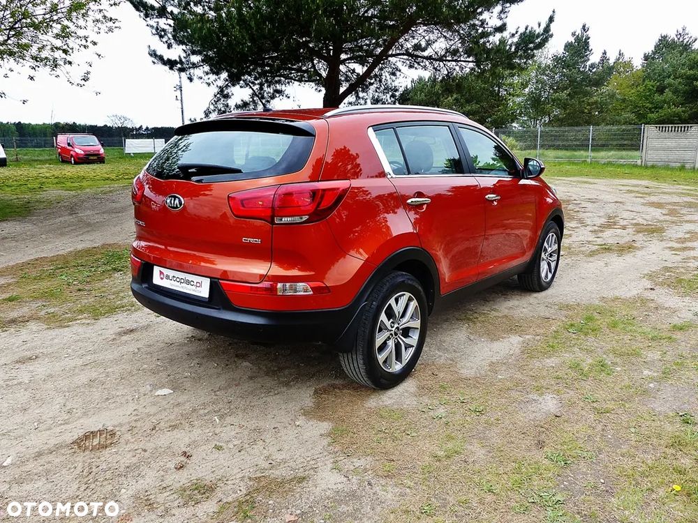 Kia Sportage 1.7 CRDI 2WD ISG Dream-Team Edition - 8
