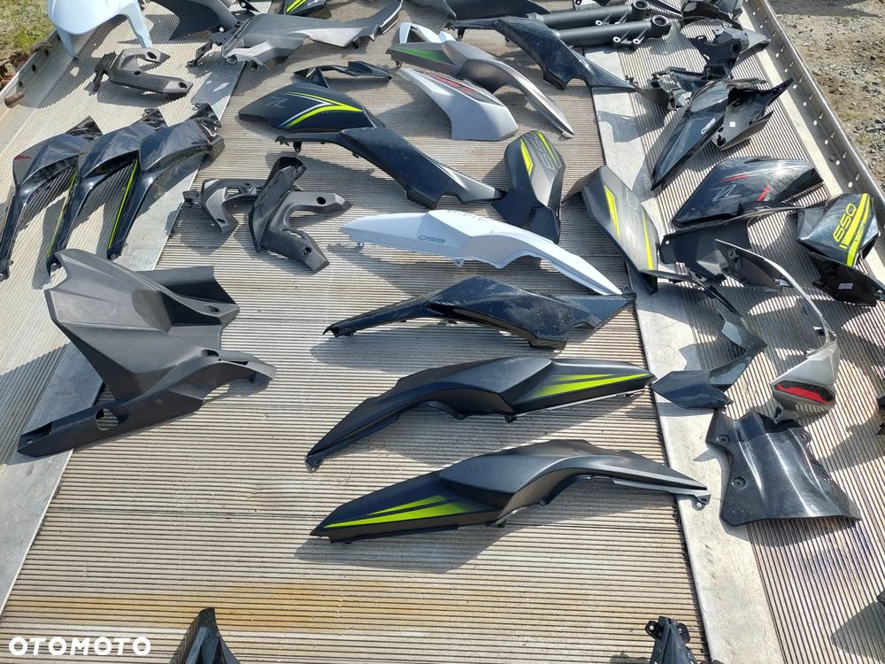 KAWASAKI Z650 błotnik owiewka czasza ogon lusterko - 4