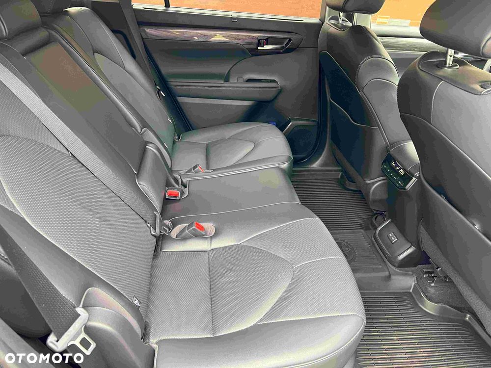 Toyota Highlander 2.5 Hybrid Prestige - 16