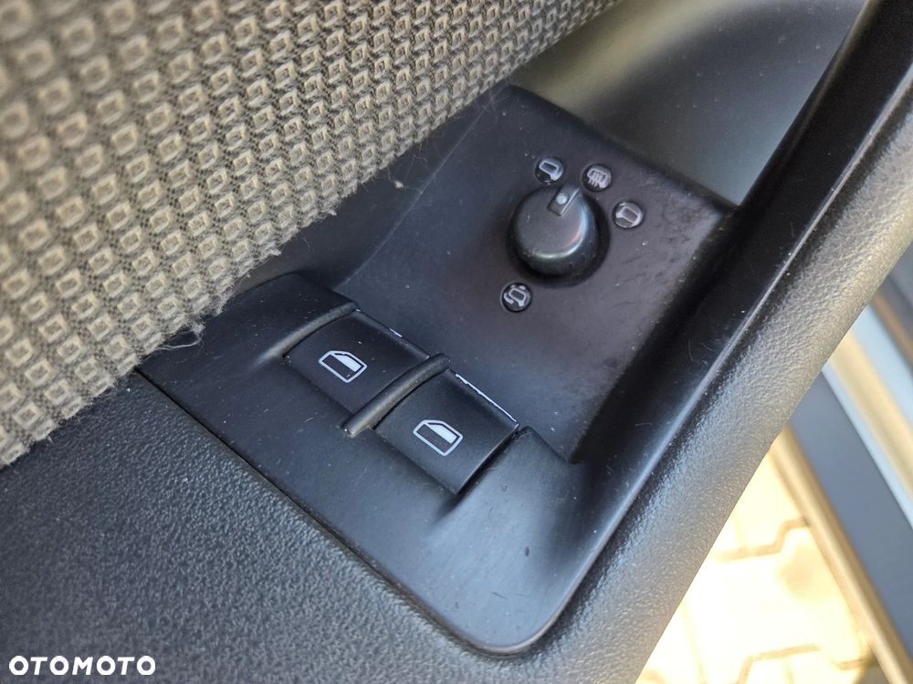 Audi A3 3-drzwiowe 2.0 TDI Ambition - 22
