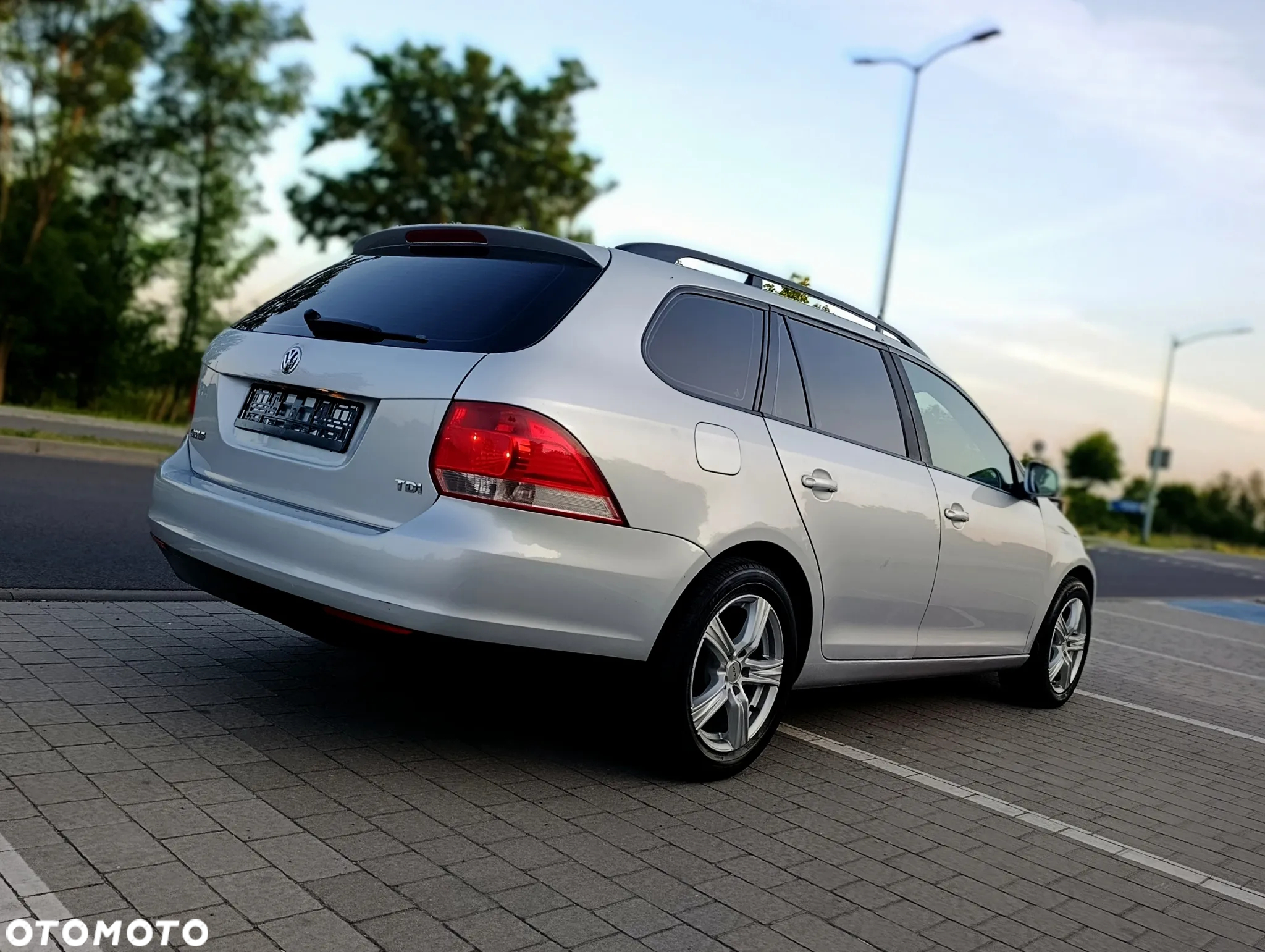 Volkswagen Golf Variant 1.9 TDI DPF Trendline - 6