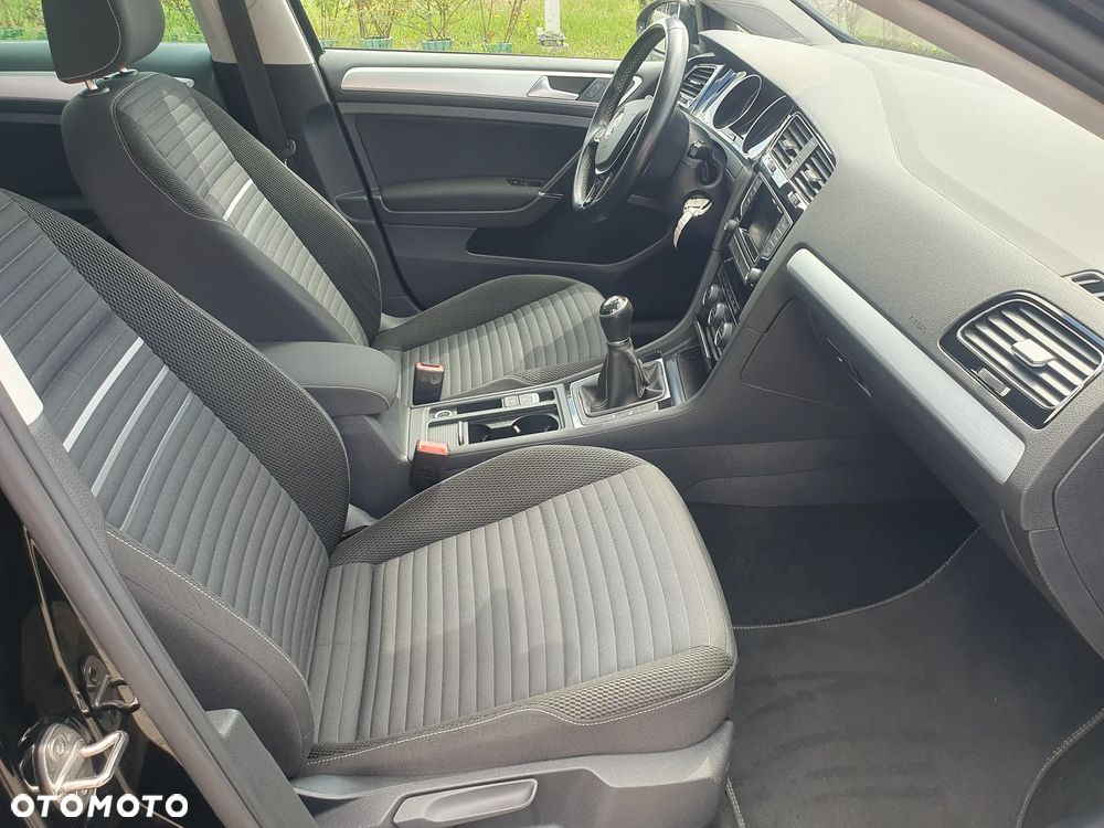 Volkswagen Golf 1.2 TSI BMT Trendline Perfectline - 7