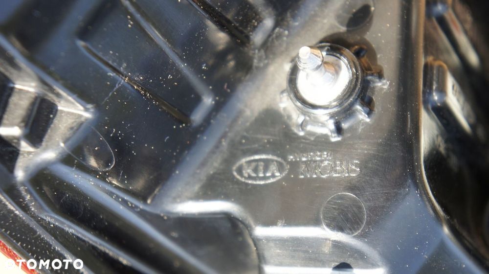 TYLNA PRAWA LAMPA KIA XCEED X CEED LED - 8