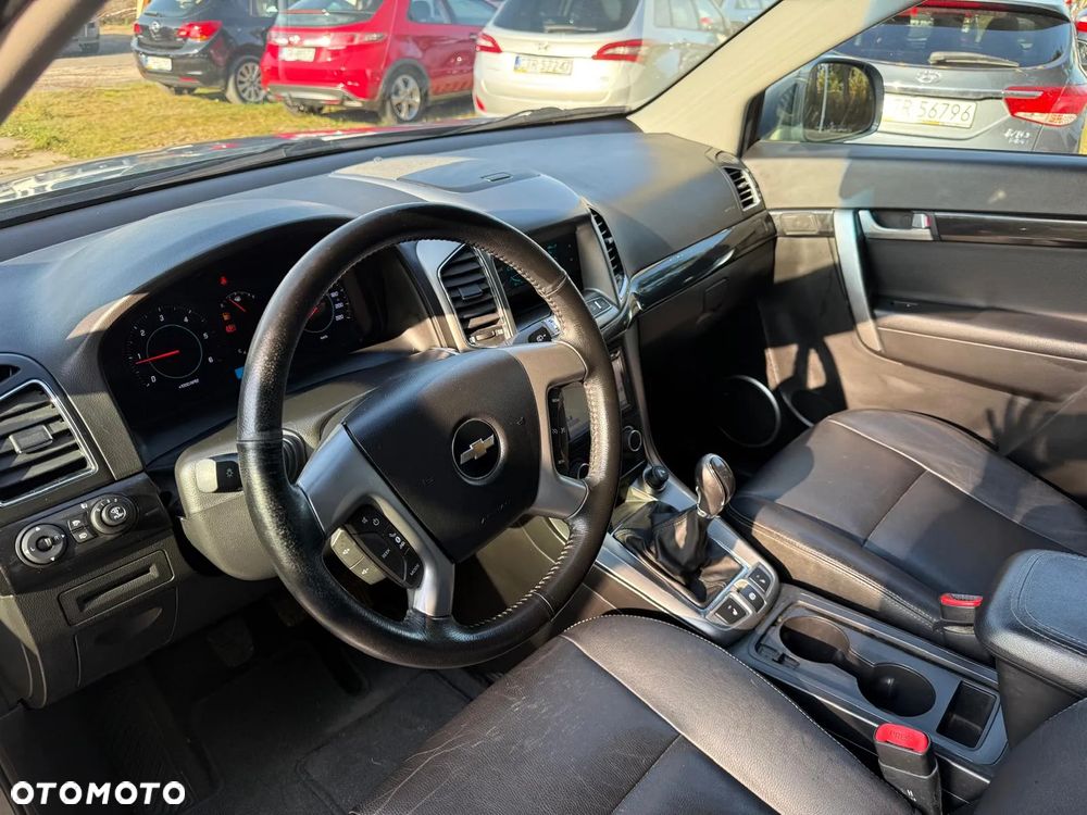 Chevrolet Captiva - 11