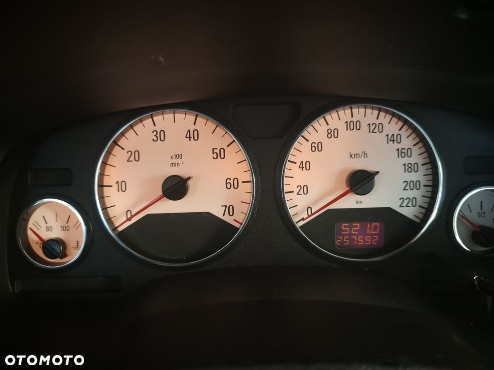 Opel Zafira 1.8 Executive - 14
