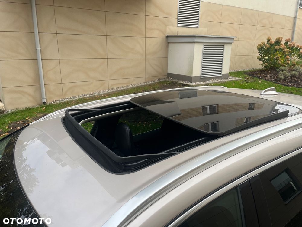 Volvo XC 60 B5 B AWD Ultimate Bright - 31