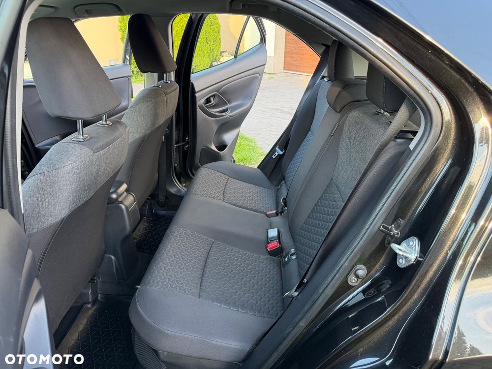 Toyota Yaris Cross Hybrid 1.5 Comfort - 32