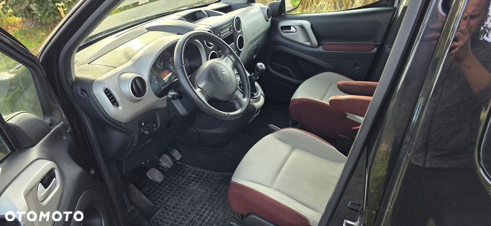Citroen Berlingo 2009 photo 2