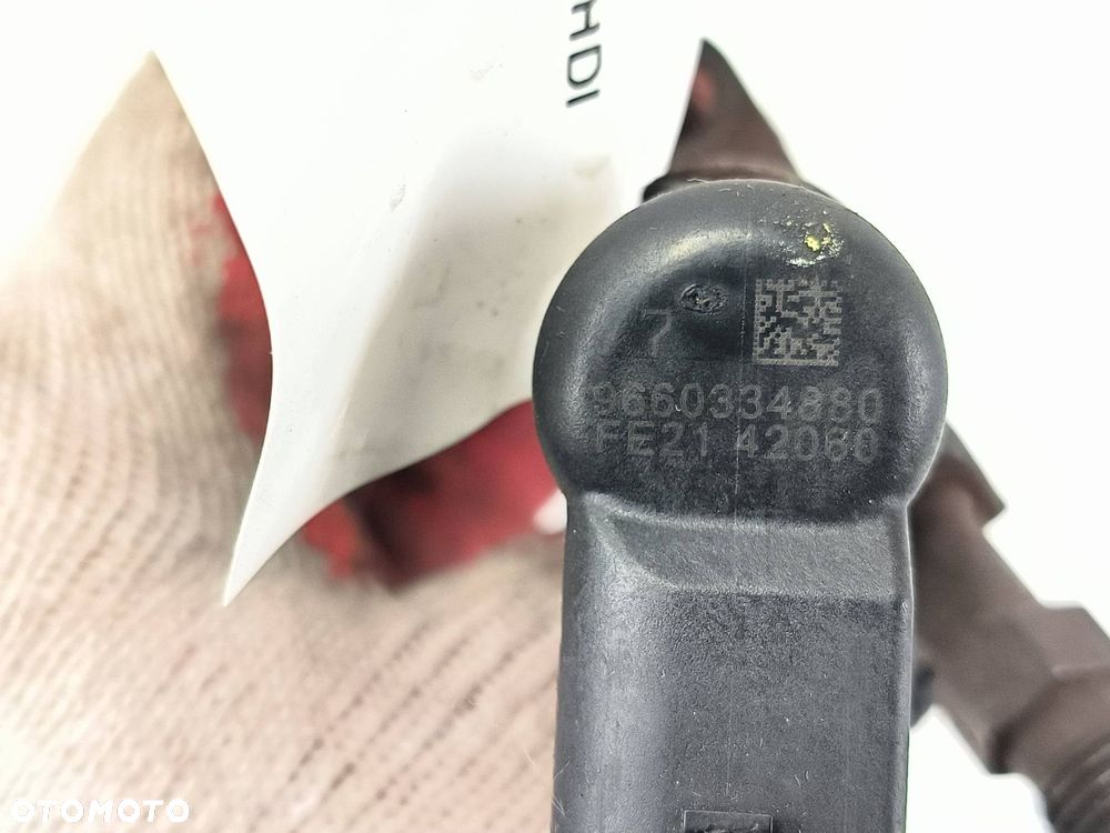 WTRYSKIWACZ PEUGEOT 407 9660334880 - 4