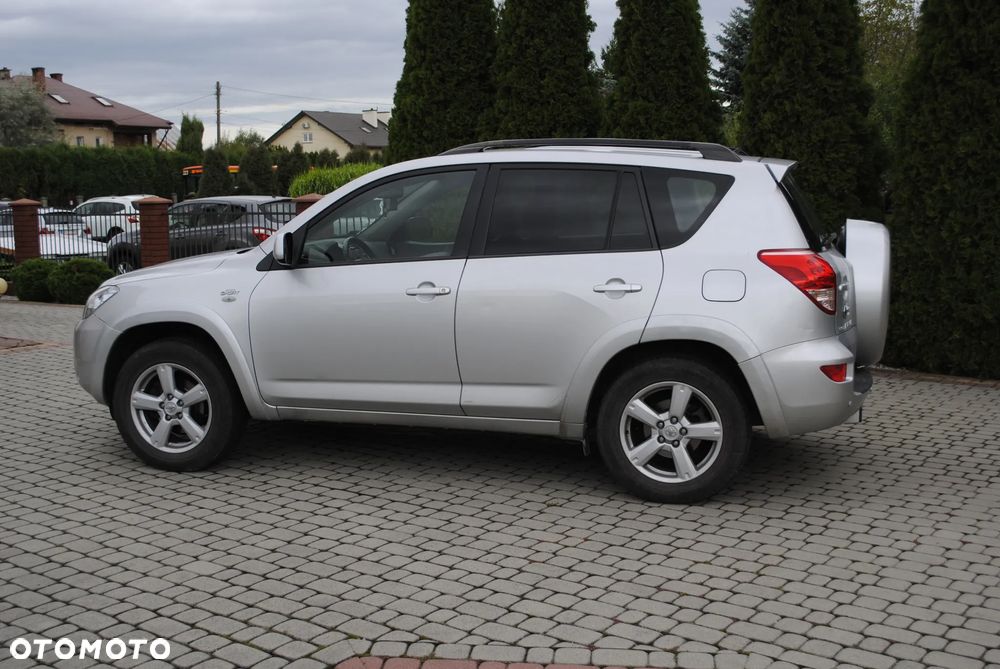 Toyota RAV4 2.2 D-CAT 4x4 Executive - 5