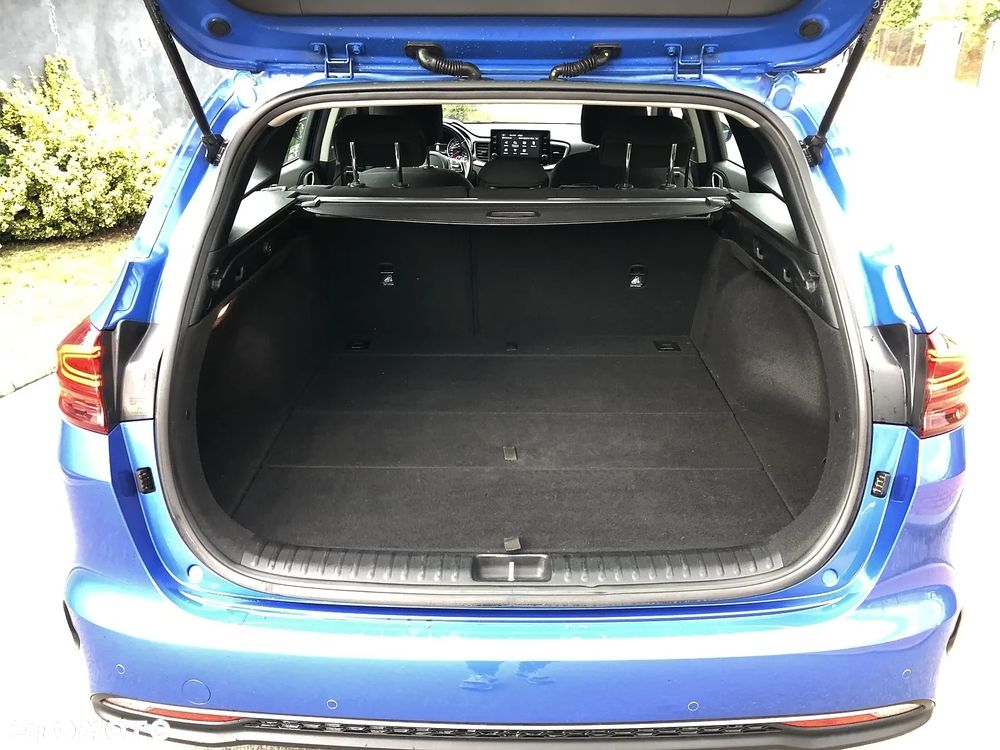 Kia Ceed 1.5 T-GDI L DCT - 29