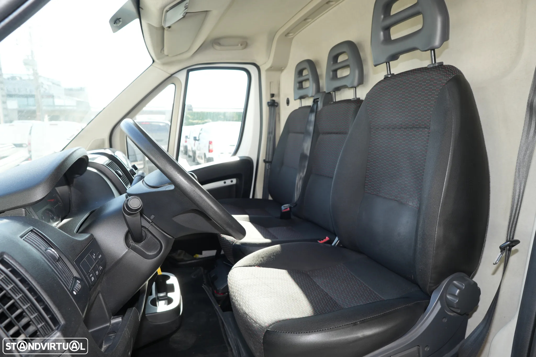 Peugeot Boxer L3H3 2.2 BlueHDi 120cv - 10