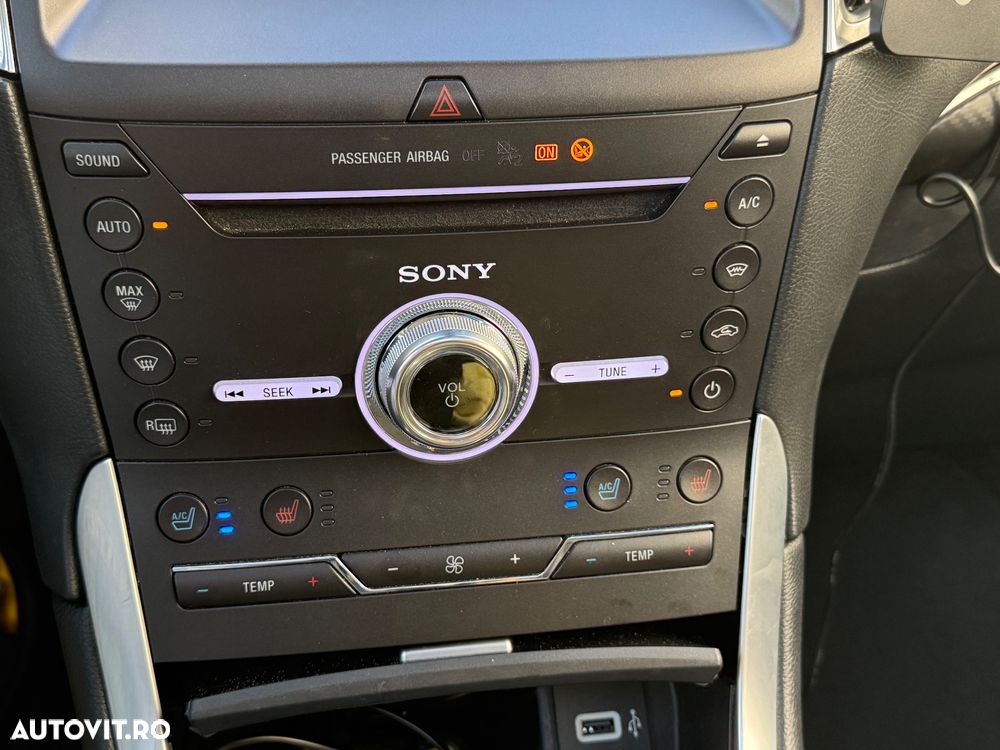 Ford Edge 2.0 TDCi Powershift Titanium - 26