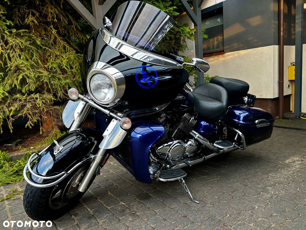 Yamaha Venture - 1