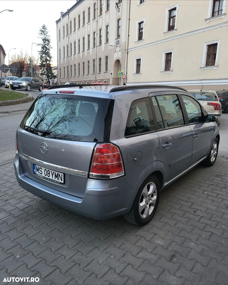 Opel Zafira 1.9 CDTI - 5