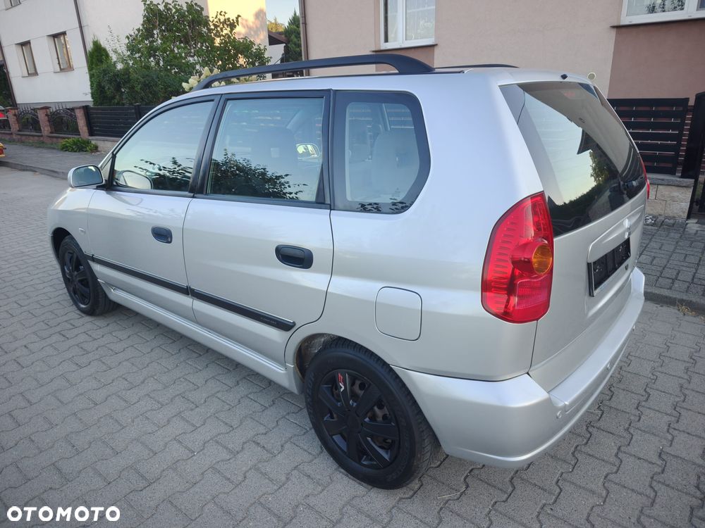 Mitsubishi Space Star - 2
