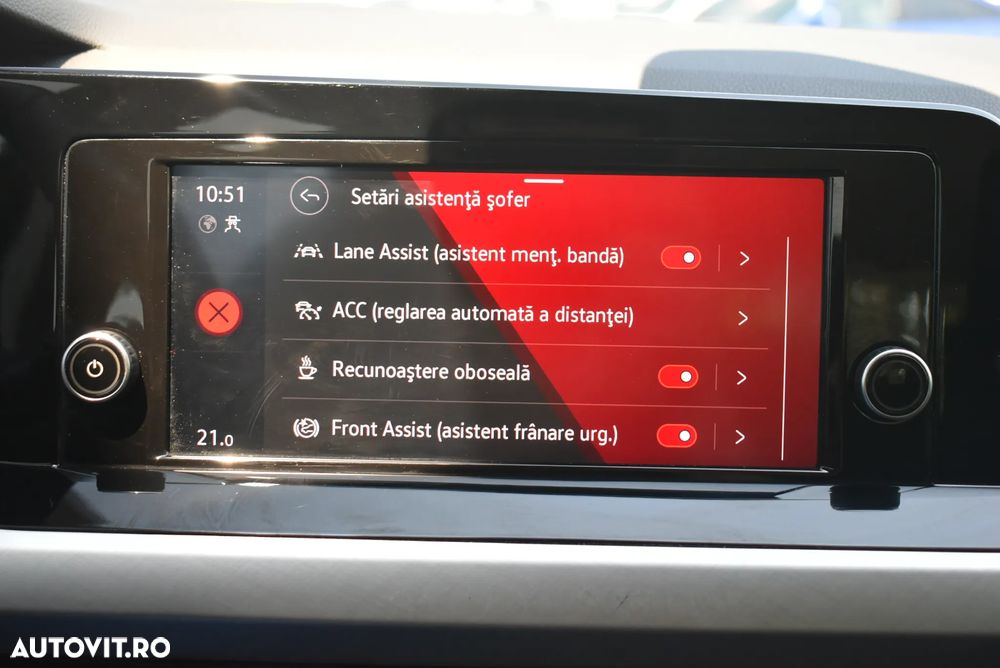 Volkswagen Golf 1.0 TSI Life - 17
