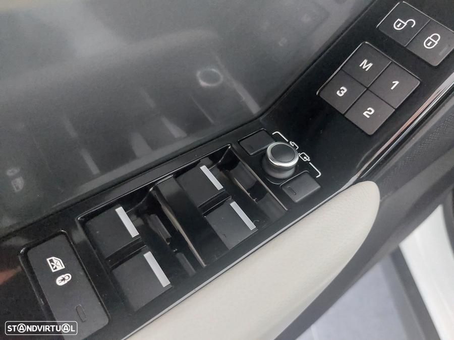 Land Rover Range Rover Velar 2.0 D R-Dynamic S - 20