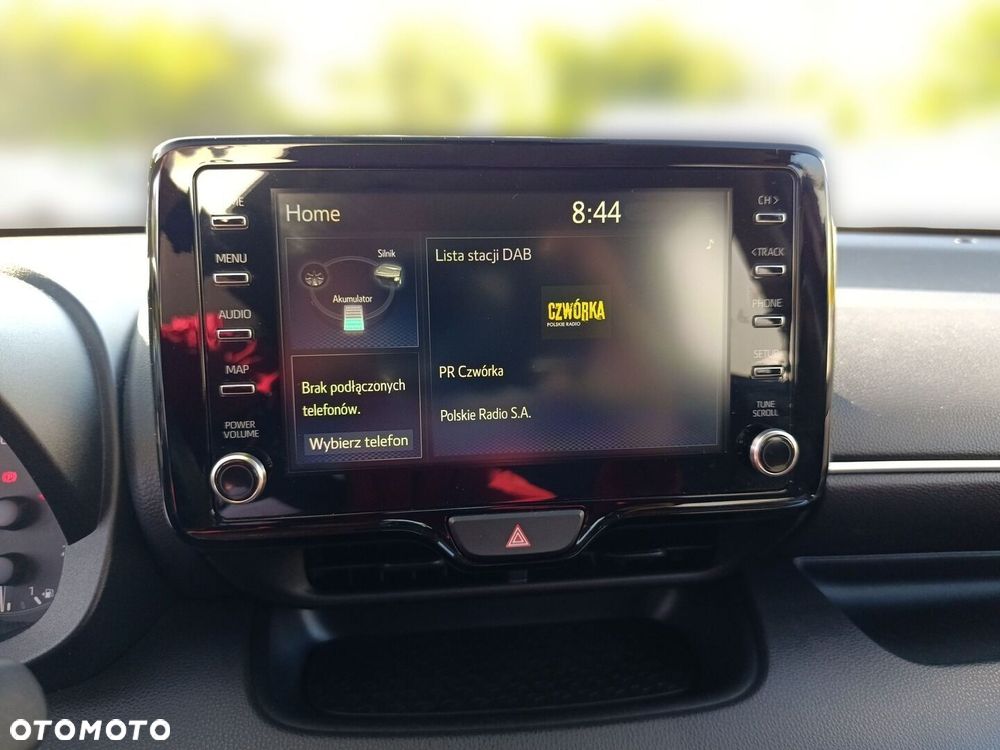 Toyota Yaris Hybrid 1.5 Comfort - 23