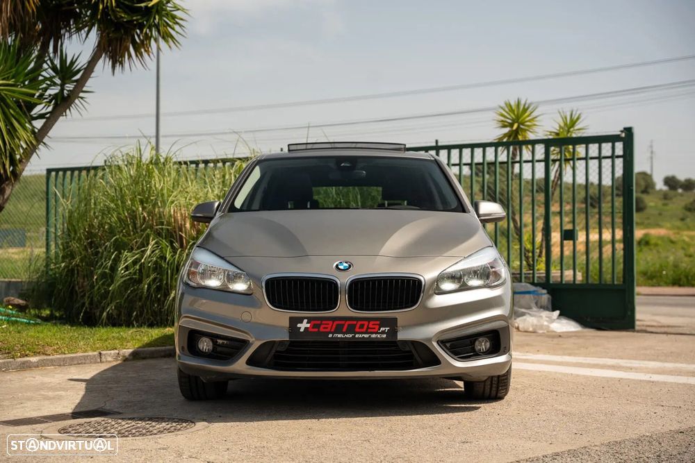 BMW 216 Active Tourer d Line Luxury Auto - 3