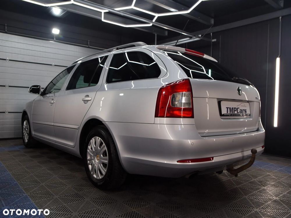 Skoda Octavia - 2