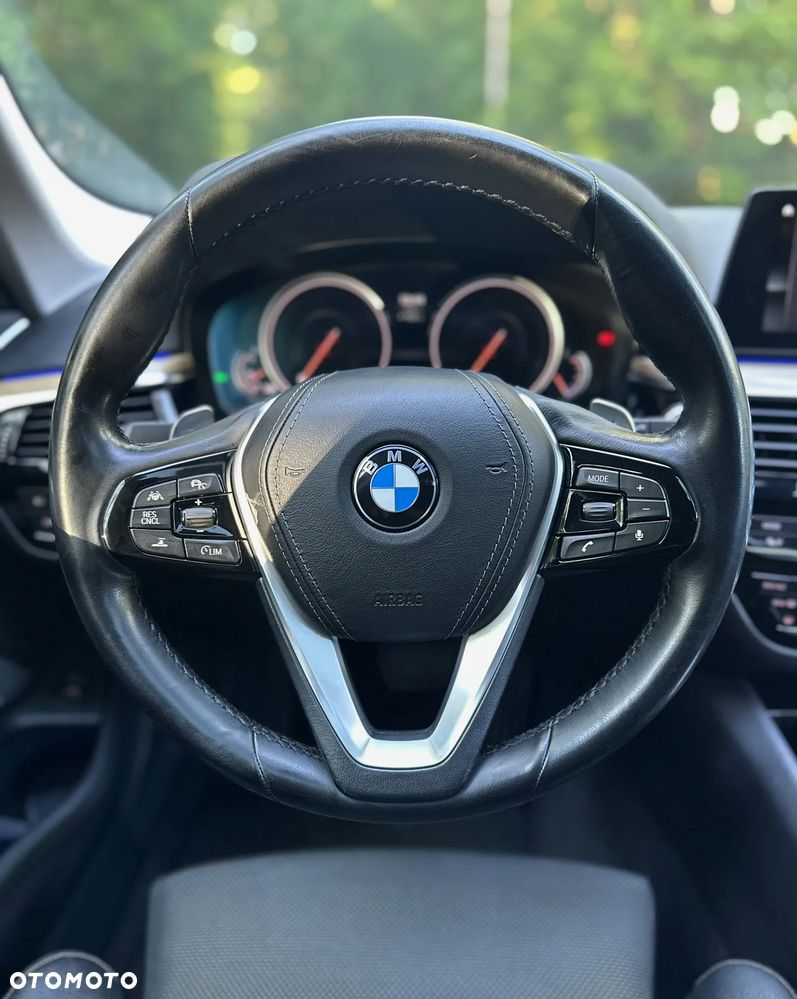BMW Seria 5 - 14