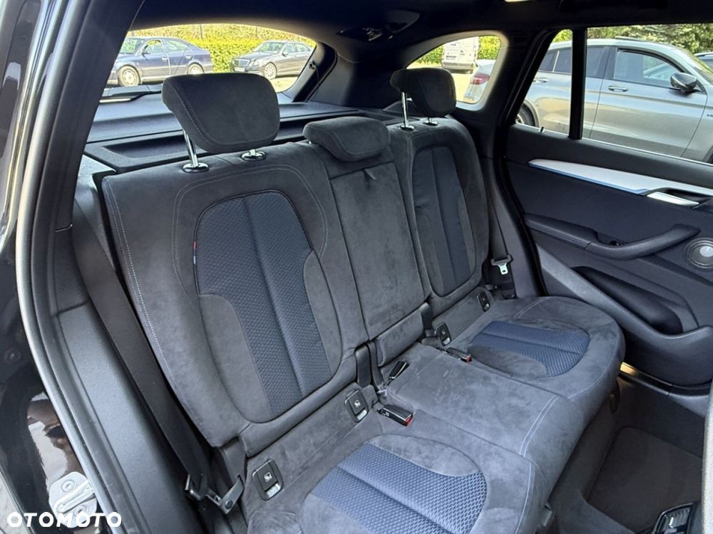 BMW X1 sDrive18d M Sport - 34