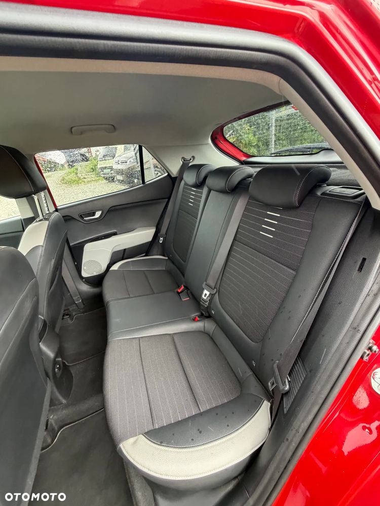Kia Stonic 1.0 T-GDI MHEV GT Line DCT - 34