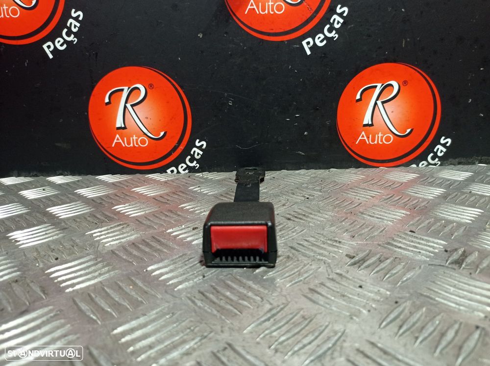 Engate Do Cinto Frente Direito Honda Civic Vi Fastback (Ma, Mb) - 1