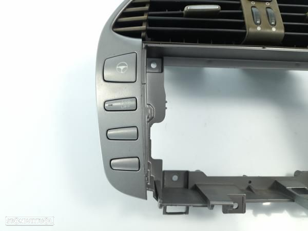 Moldura / Estrutura Consola Central / Rádio Fiat Bravo Ii (198_) - 2