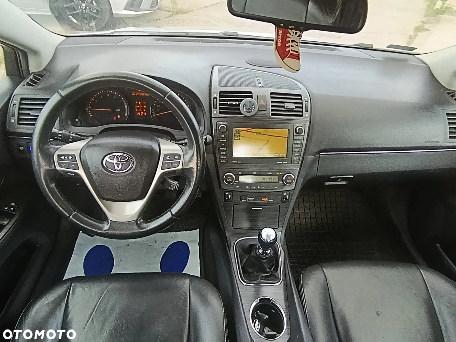 Toyota Avensis 2.0 Prestige NAVI - 5