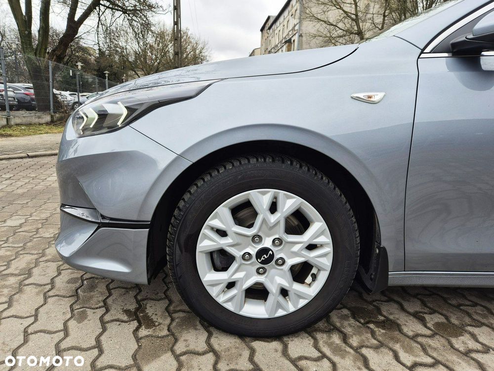 Kia Ceed 1.5 T-GDI M DCT - 31