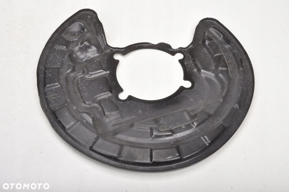 MERCEDES W177 OSŁONA TARCZY HAMULCOWEJ LEWY TYŁ - 2